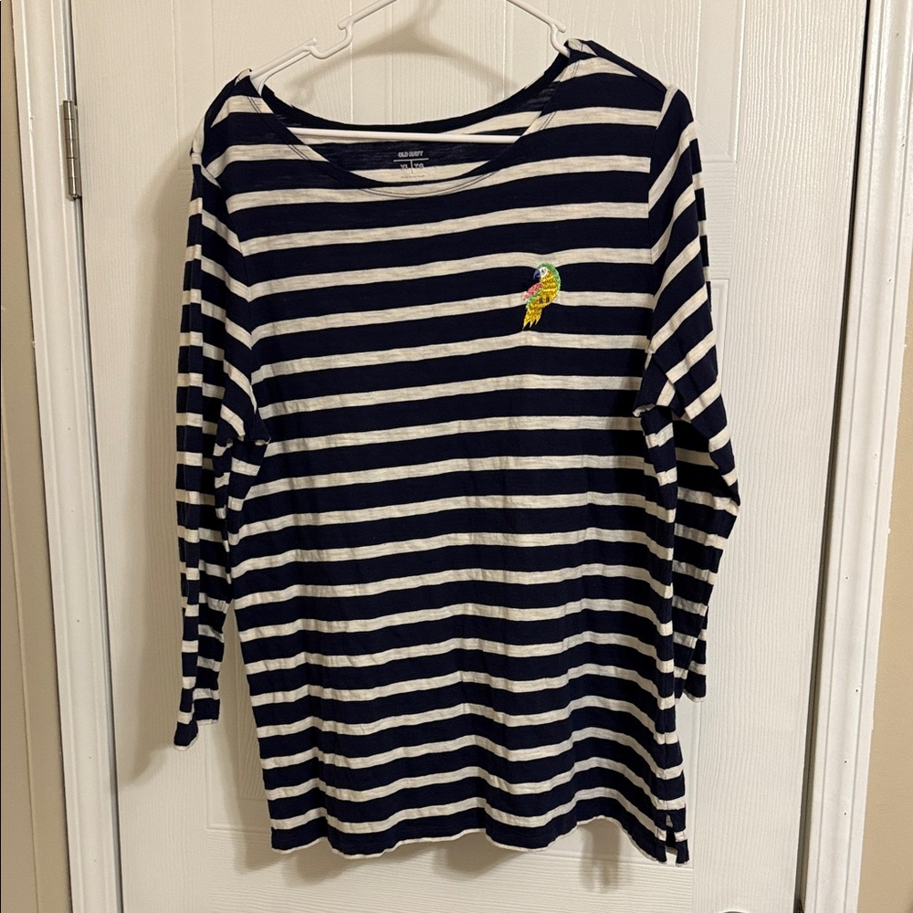 ⭐️Old Navy Navy and White Striped Shirt